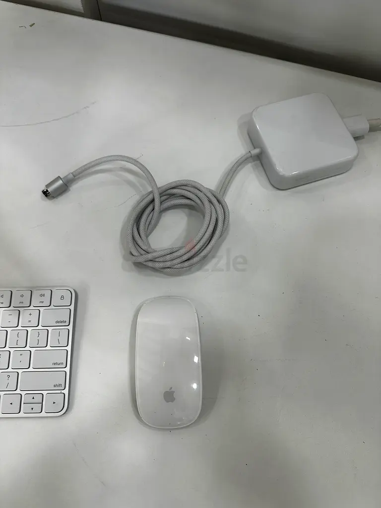iMac 2021 24-inch M163256078325507114