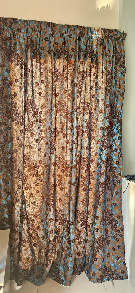 Curtain63221343803779112