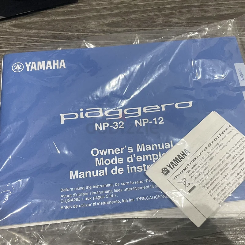 Yamaha Piaggero NP-12 with Audio-Technica Headphones63205881668481113
