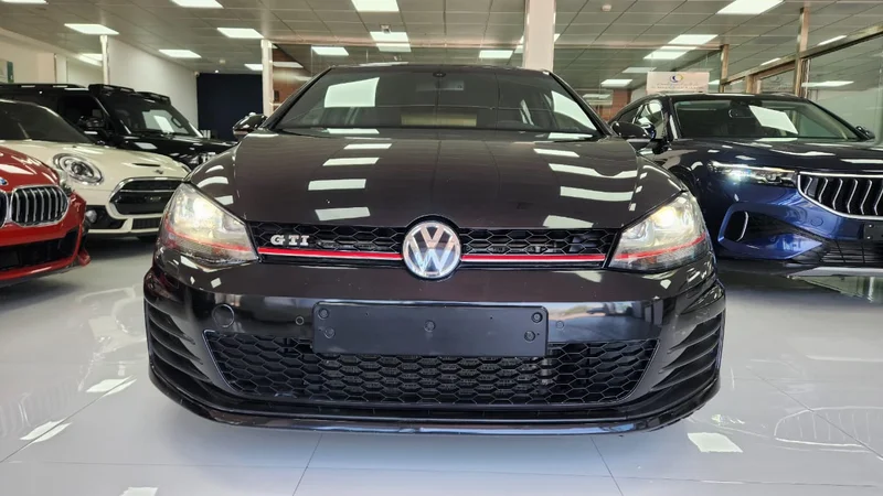فولكس فاجن جولف GTI | ضمن الضمان | 1،195 درهم/شهريًا | دفعة أولى صفرية62933684281730111