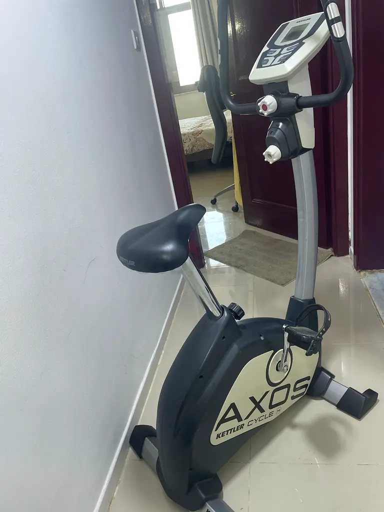 Cinta de correr y bicicleta63240631433219113