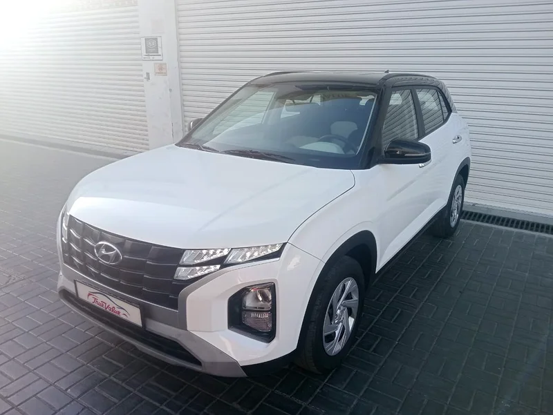 Hyundai creta 2023 clean car mid option gcc single owner FSH63170387801474111