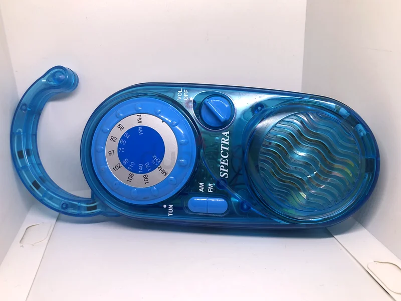 Vintage Spectra FM Radio - Portable and Stylish!632629395828491110