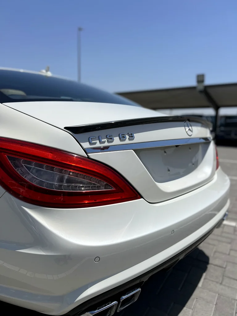 مرسيدس CLS63 AMG خليجي اعلى المواصفات فل كاربون فايبر قمة في النظافة63145812341251113