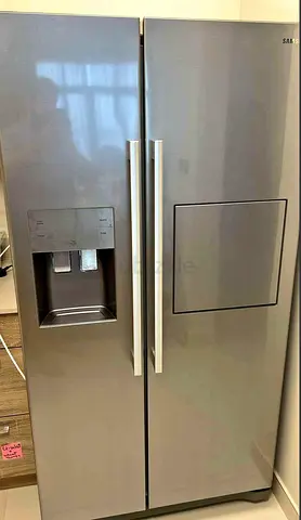 Samsung Side by Side Refrigerator With Water Dispenser Ice Maker