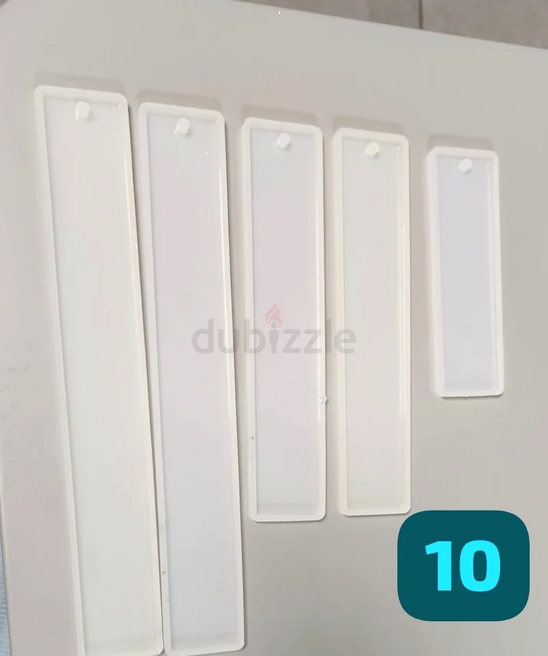 A set of concrete or resin molds63177130625027113