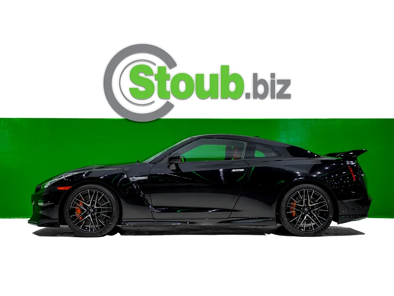 BRAND NEW 2024 GT-R PREMIUM EDITION - UNDER 3 YEARS WARRANTY AND 3 YEARS CONTRACT SERVICE63226738811393113