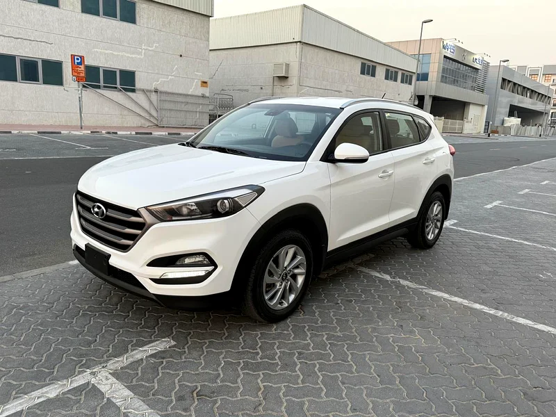 Hyundai Tucson Model 2018 km9830063170388606849110