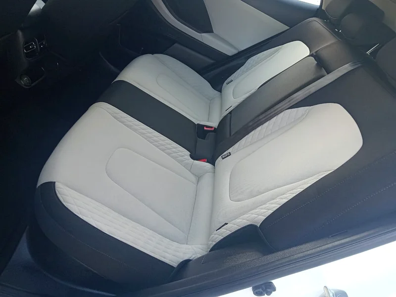 Hyundai creta 2023 clean car mid option gcc single owner FSH63170387801474113