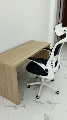Home Office/ Study Desk and Ergonomic Chair Set. Like New!