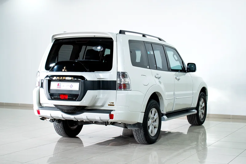 AED 1330 PM | 3.0 FULL OPTION | GCC | DEALER WARRANTY63232137529730113