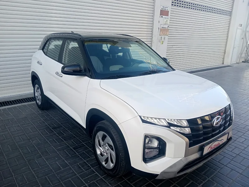 Hyundai creta 2023 clean car mid option gcc single owner FSH631703878014741122