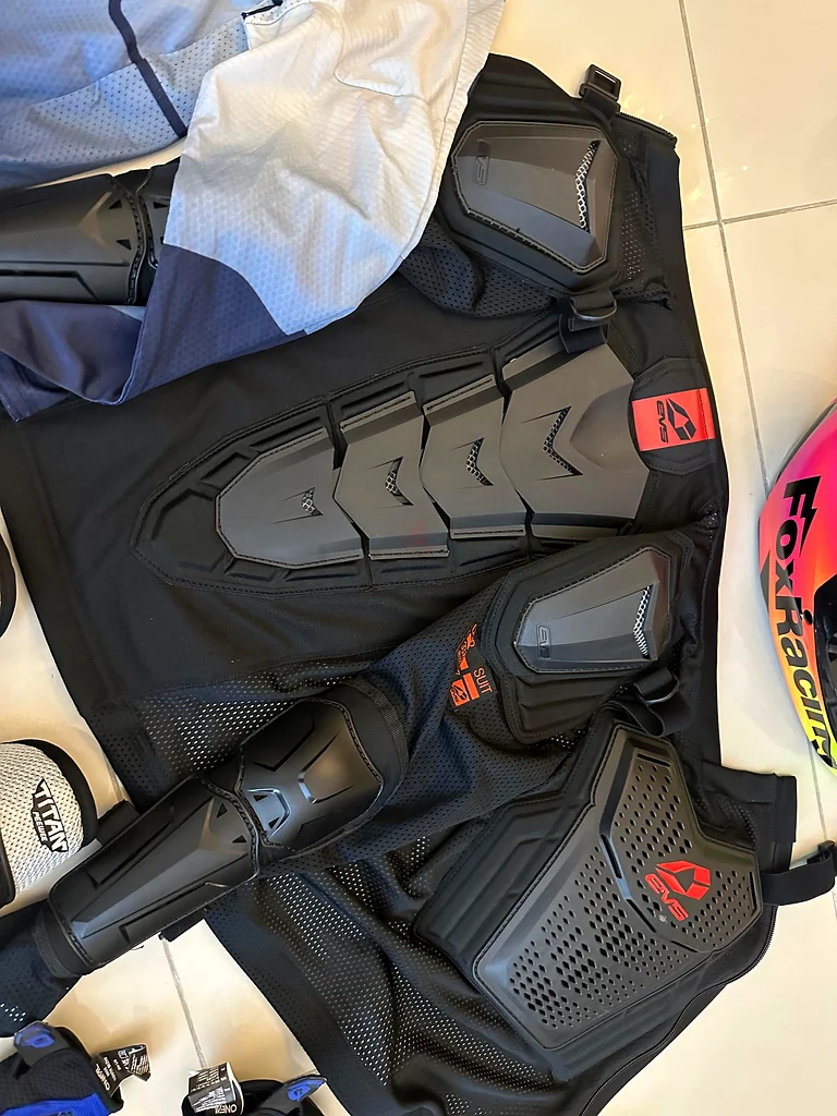 FOX Motocross Gear Set63235109762819111