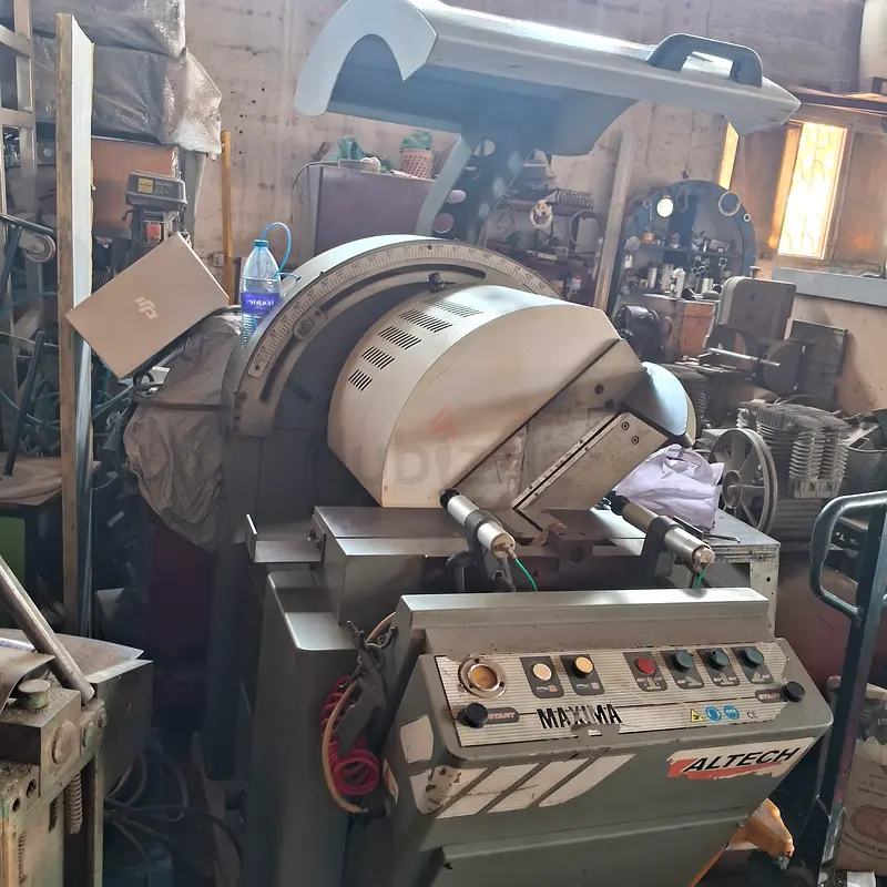 Aluminium single head cutting machine63257633609090115