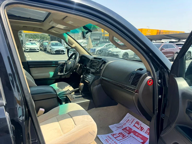 Toyota  landcruiser 2009 fullopshin blak color63157883315586114