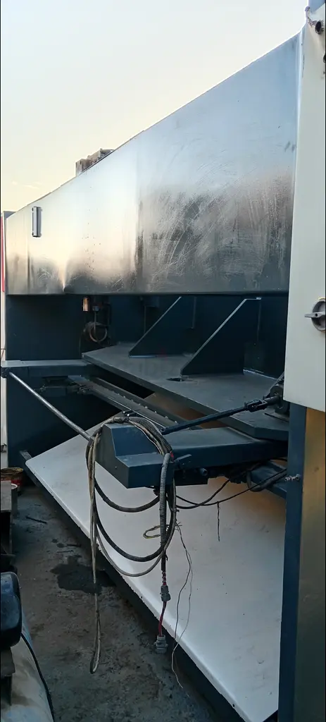 Shearing machine63257108517250117