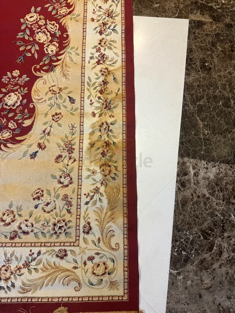 Elegant Vintage Persian Carpet in Rich Burgundy and Cream63209347866626111