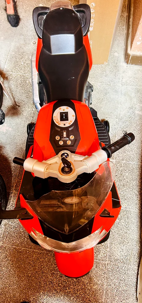 BMW K1300 S Ride-on Toy Motorcycle for Kids63175743901186112