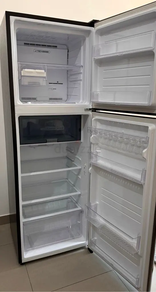 Refrigerator63246743956097111