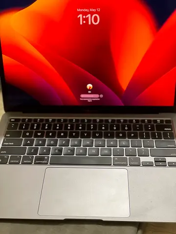 جهاز ماك بوك اير M1