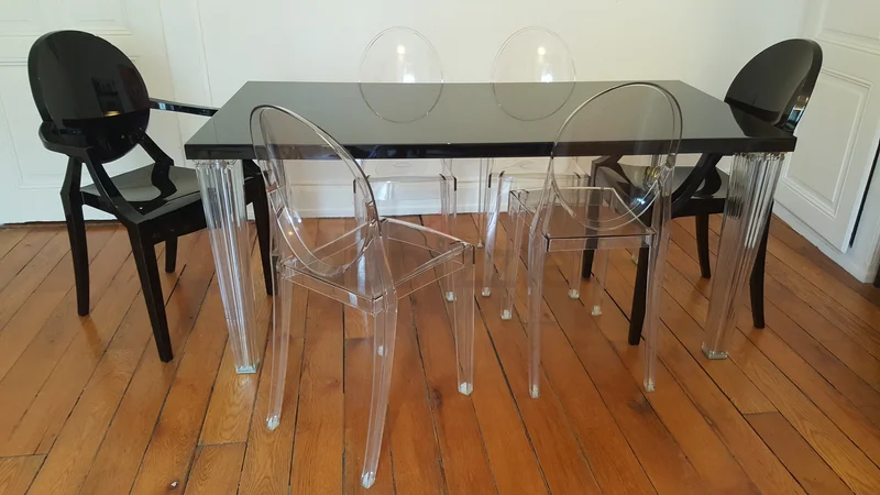 TOP TOP GLASS طاولة كارتل من تصميم فيليب ستارك628647082192671110
