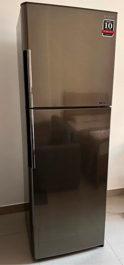 Refrigerator
