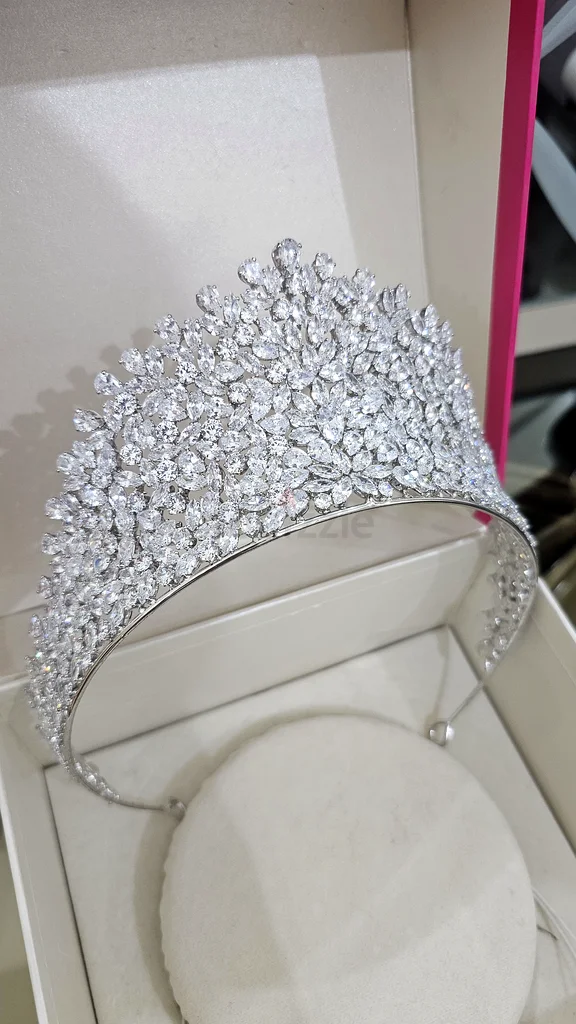 Elegant Zircon Crown for Bride63232162308866111