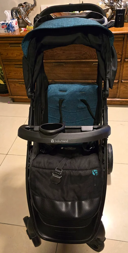 Babytrend Tango stroller, car seat and Rocker63205890376835112