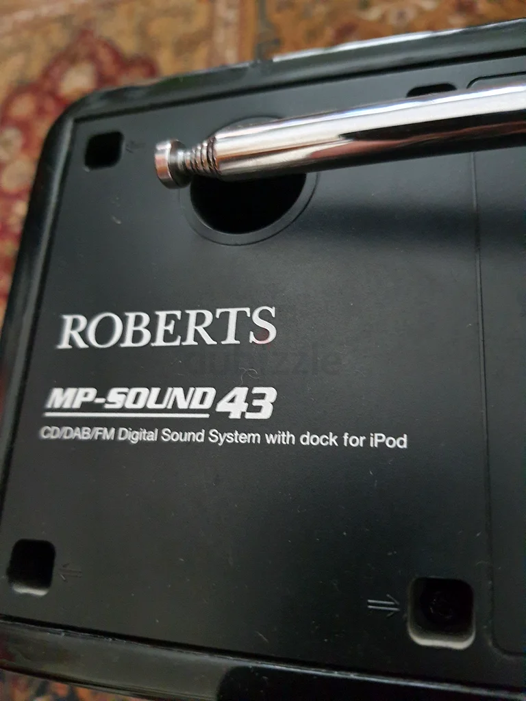 Roberts Digital Sound System with Clock  iPod Dock63168043975297112