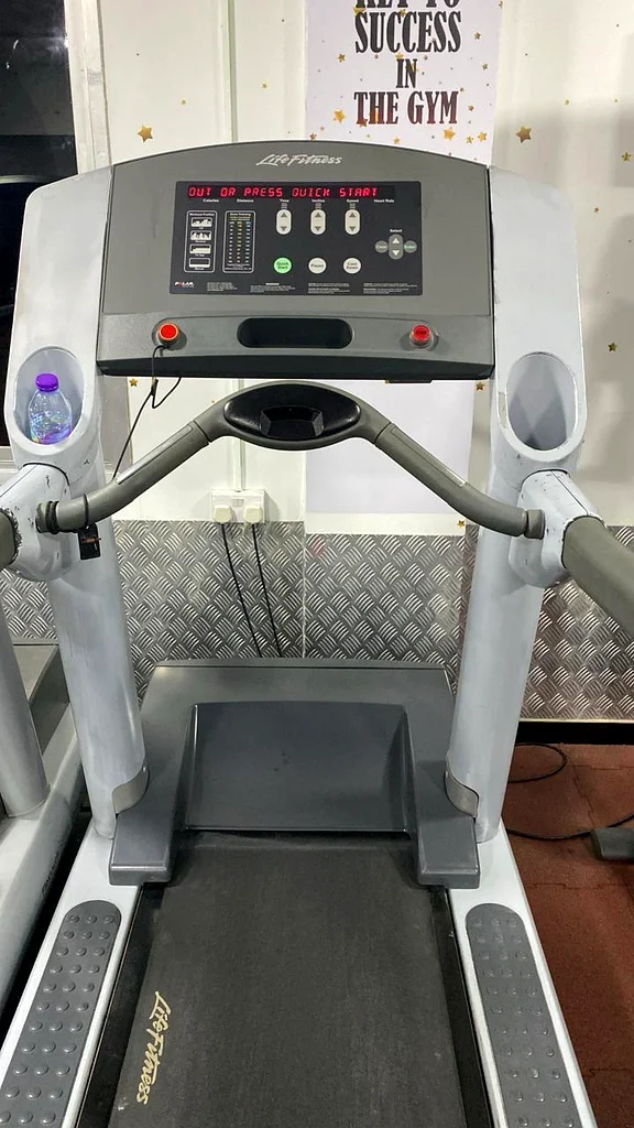 ابوظبي / Abu Dhabi63170857404417111