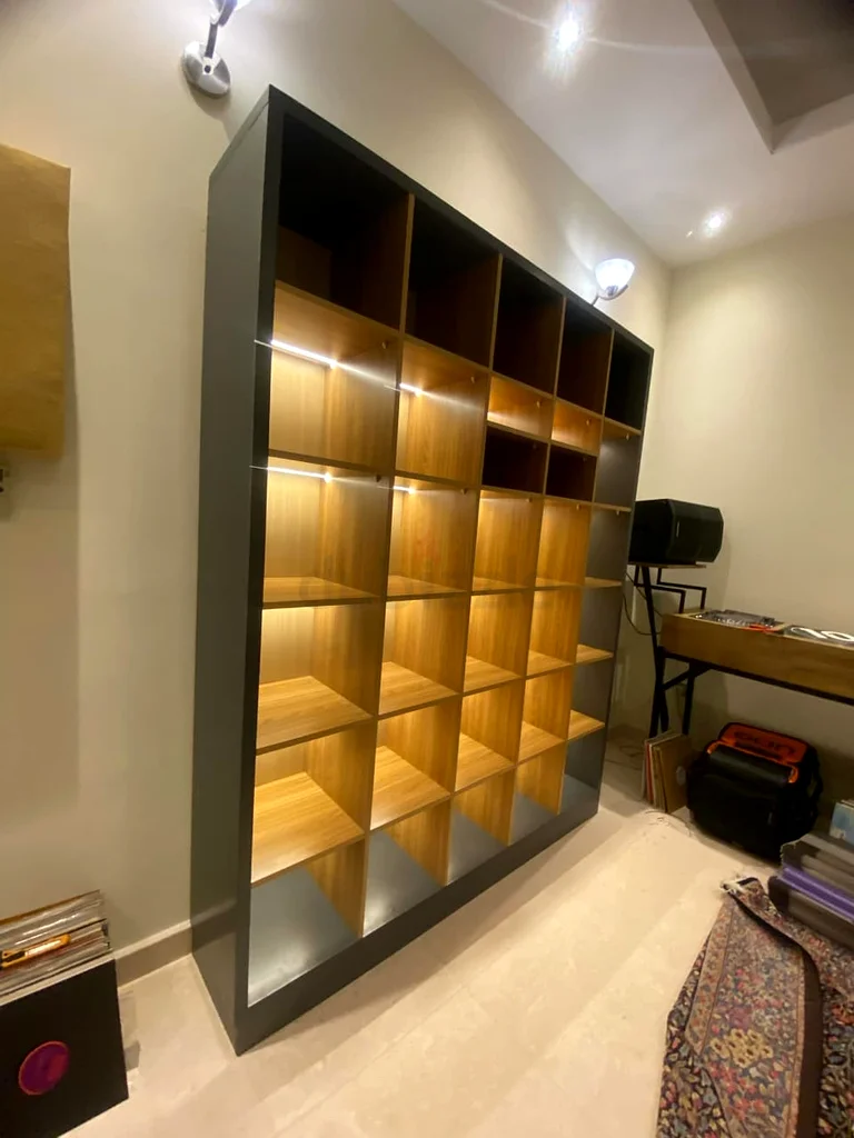 خزانة كتب كلاسيكية63218313462145110