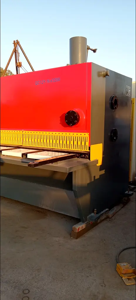 Shearing machine63257108517250112
