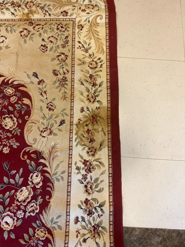 Elegant Vintage Persian Carpet in Rich Burgundy and Cream63209347866626112