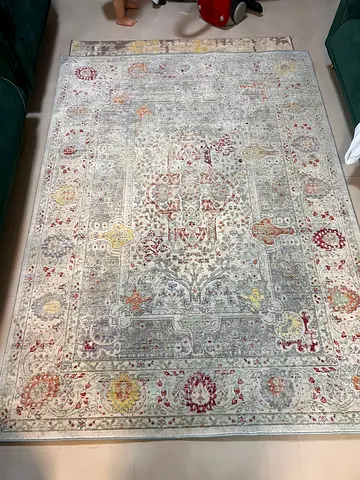 Elegant European-Classical Area Rug for Your Home