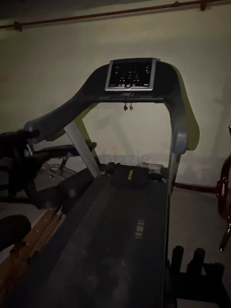 ابوظبي / Abu Dhabi63170857404417114
