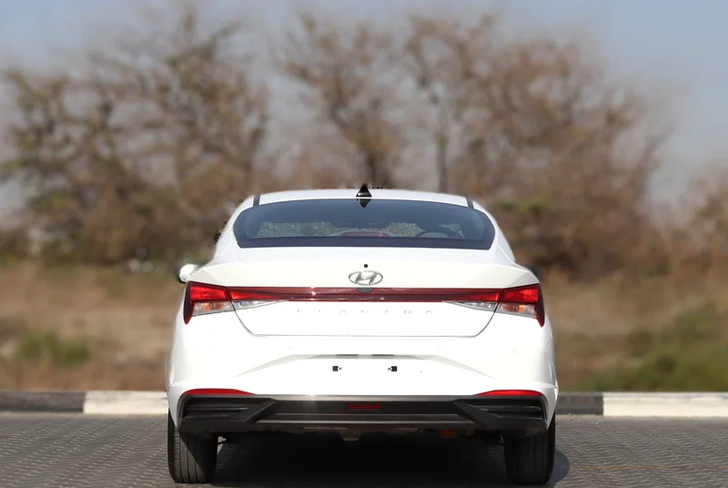 Hyundai Elantra 2023 GCC 1.6 L, accident-free, in excellent condition, 837 P.M.63178402593794114