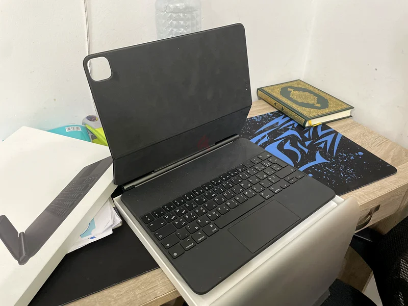 لوحة مفاتيح iPad مقاس 12.9 بوصة63222343846914112
