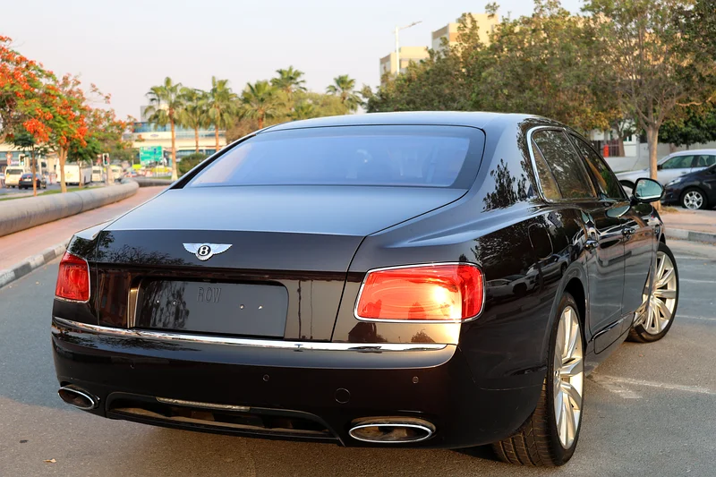 BENTLEY FLYING SPUR 2014-72000KM-GCC SPECS63135492104067112