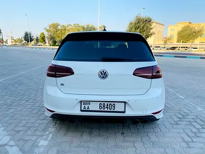 صورة 5 لـ 2016 Volkswagen GOLF R