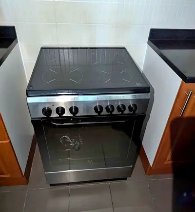 Indseit 4 Ceramic Hubs Electric Cooker Stove 60/60cm