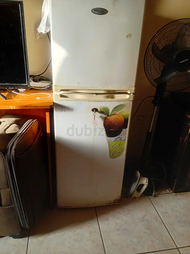 REFRIGERATOR