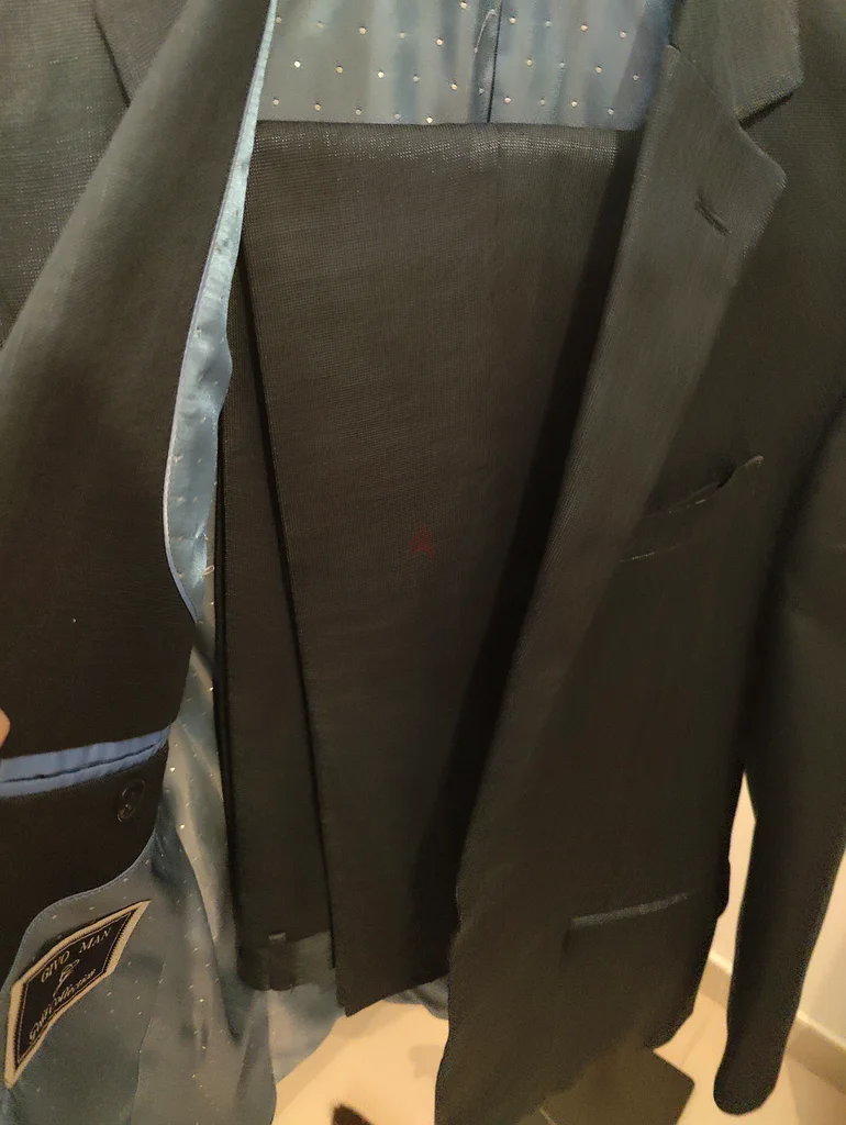 Mens fitted formal suits 39 (Medium) size for sale62935675384707113