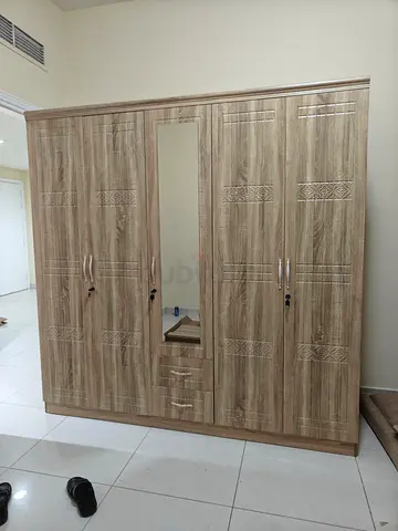 5 Door Cupboard Selling New