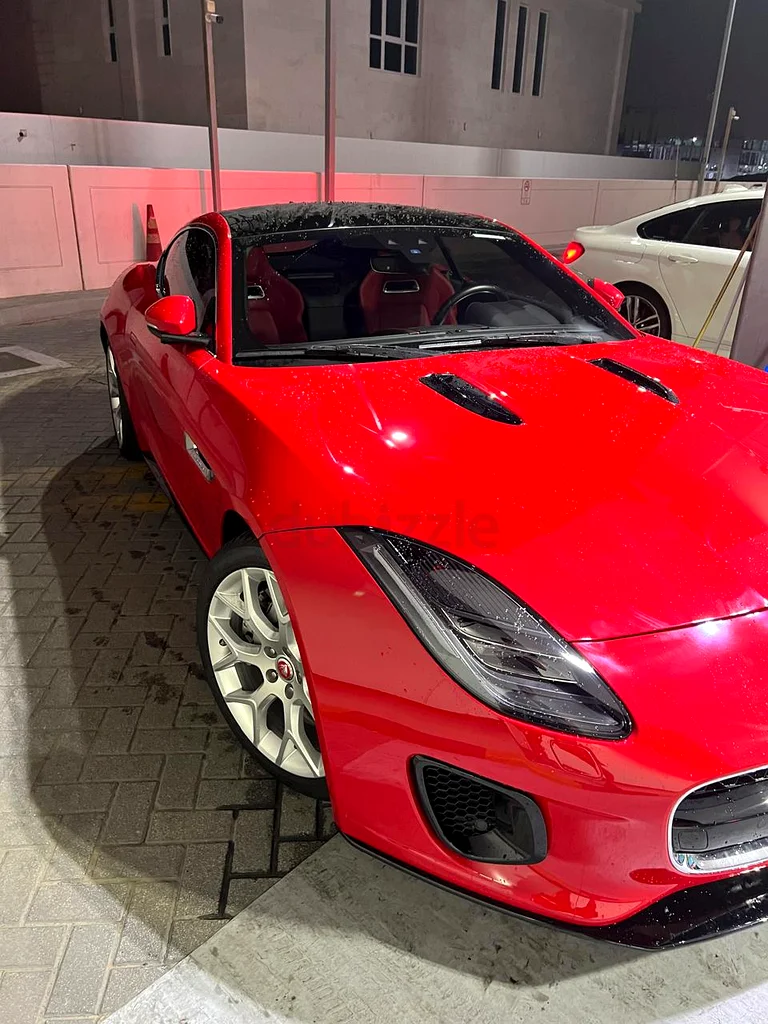 جيب جاجوار F-Type للبيع في دبي | قطع قليلة | مواصفات مجلس التعاون الخليجي | 2.0 توربو62934683694467112