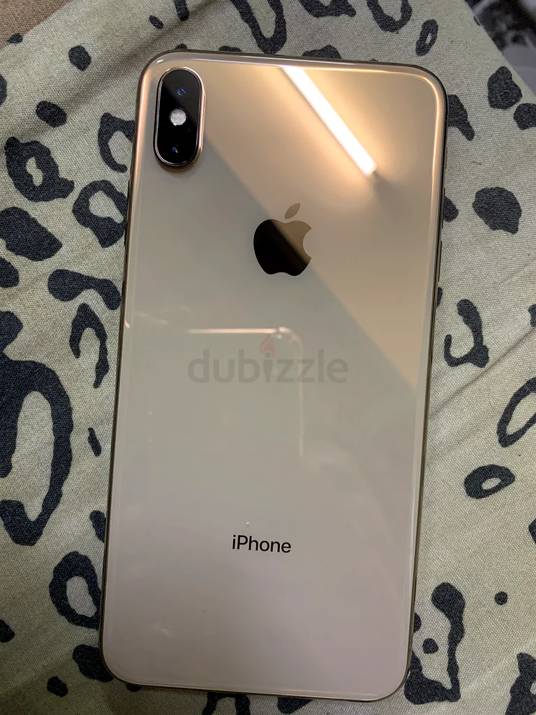 Iphone XS Max63214426676994112