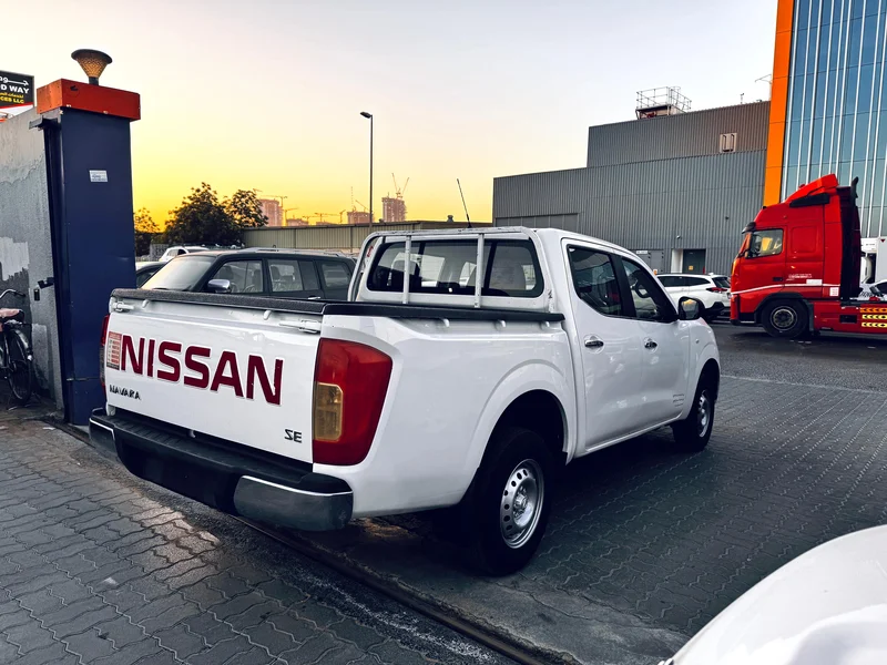 For sale Nissan Navara 2017 model DC Automatic gcc62934683225986112