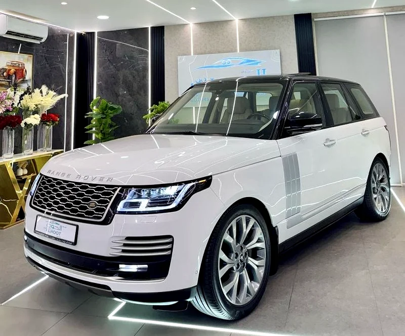 RANGE ROVER VOGUE || SUPERCHARGED 2020 KIT || GCC || FULLY LOADED || LIKE NEW  || ACCIDENTS FREE63178882243587111