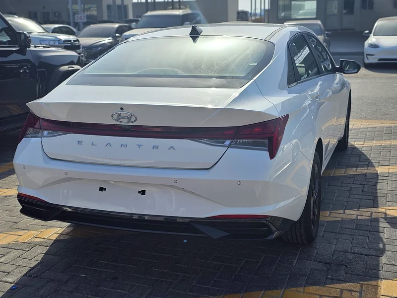 هيونداي إلنترا 2023 مواصفات دول مجلس التعاون الخليجي63170840219777114