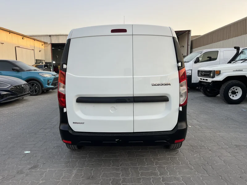 للبيع فان تشيلر موديل 2021 دوكير، GCC62934683231618114