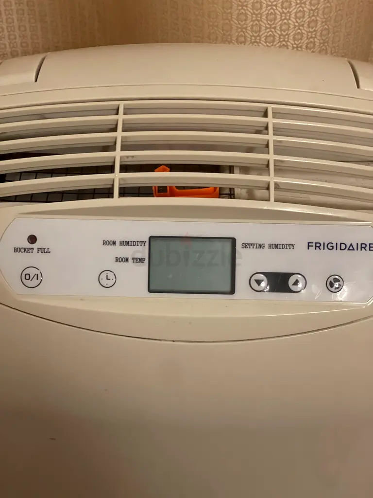 dehumidifier Frigidaire63248757462018111